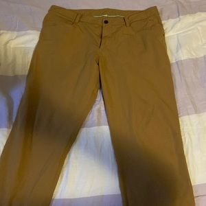 Large Lululemon Khaki Pants